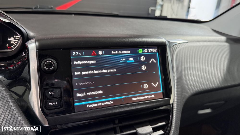 Peugeot 208 1.2 PureTech Allure - 25