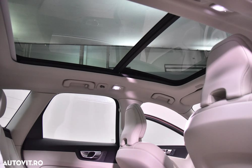 Volvo XC 60 B4 MHEV Inscription - 21