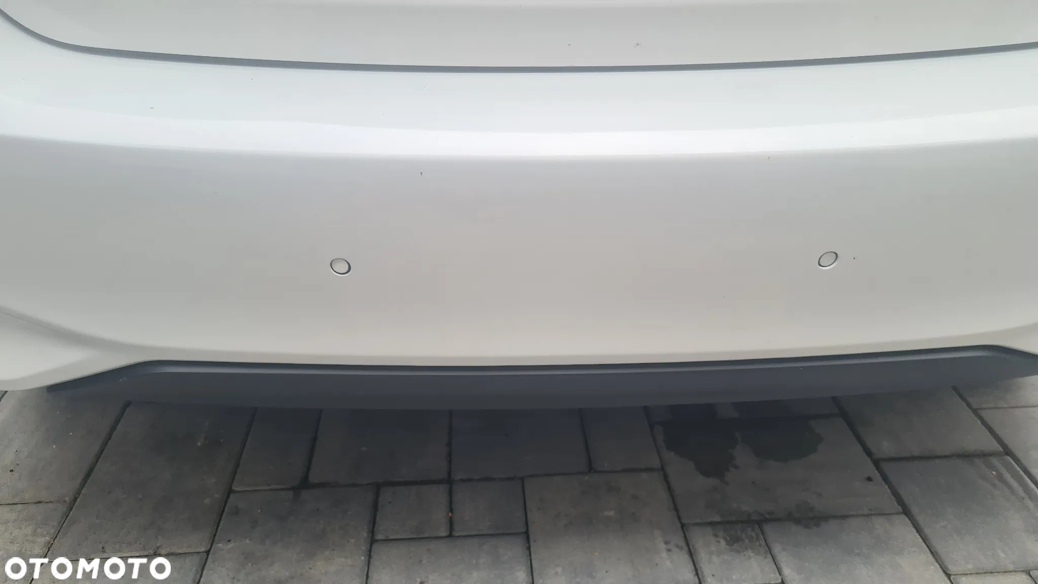 Toyota Yaris Hybrid 100 Dynamic - 13