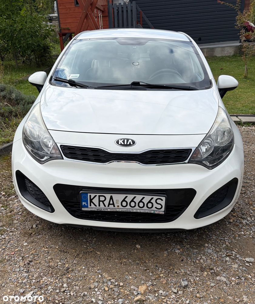 Kia Rio 1.1 crdi M - 2