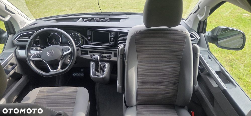 Volkswagen California - 38