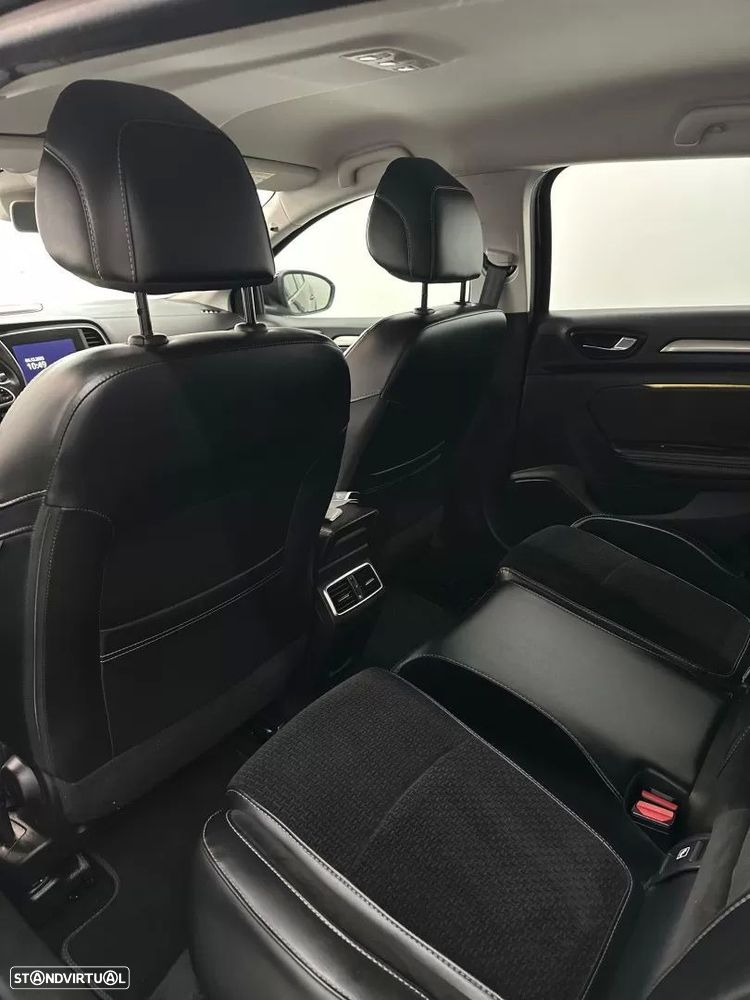 Renault Mégane Sport Tourer 1.5 dCi Intens - 9