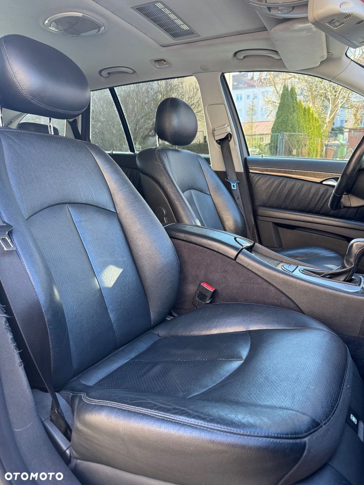 Mercedes-Benz Klasa E 320 CDI T Avantgarde - 8