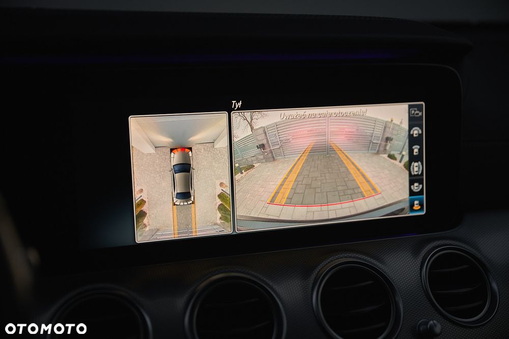 Mercedes-Benz Klasa E 220 d 4-Matic AMG - 36