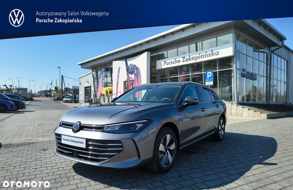 Volkswagen Passat - 1