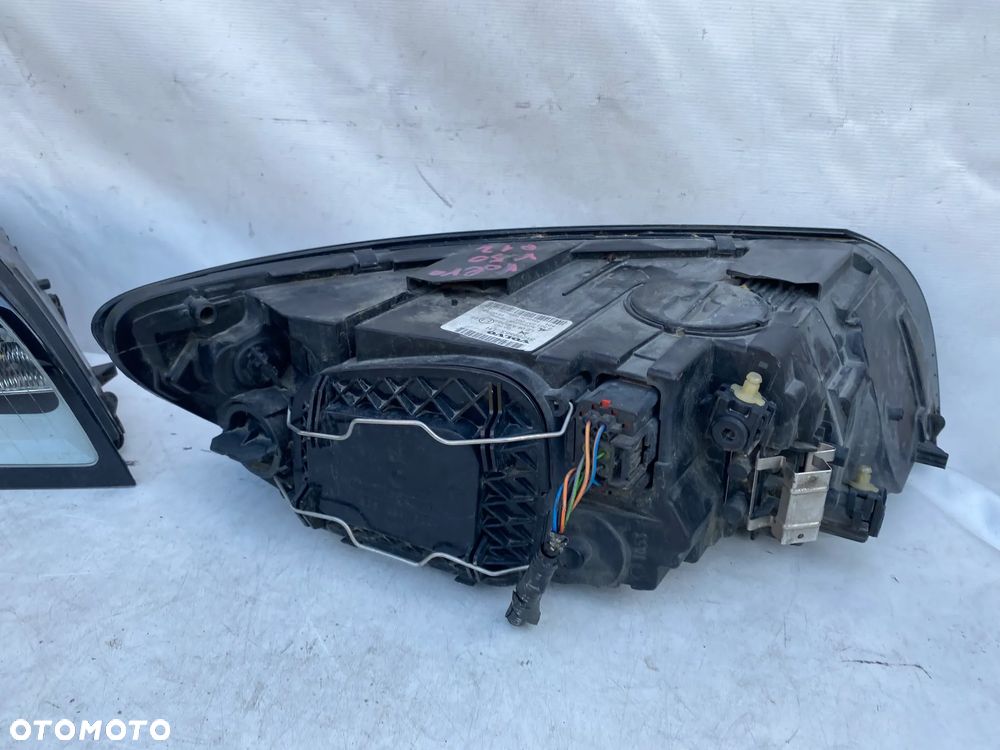 lampy volvo s40 V50 lift H7 komplet eu całe - 3