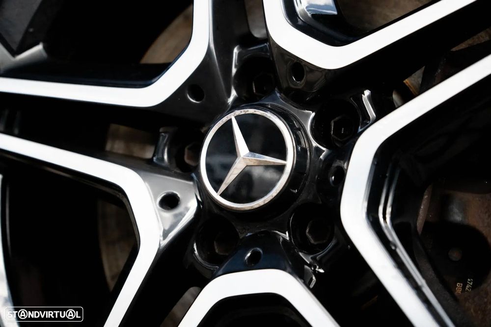 Mercedes-Benz A 250 e 8G-DCT Edition AMG Line - 41