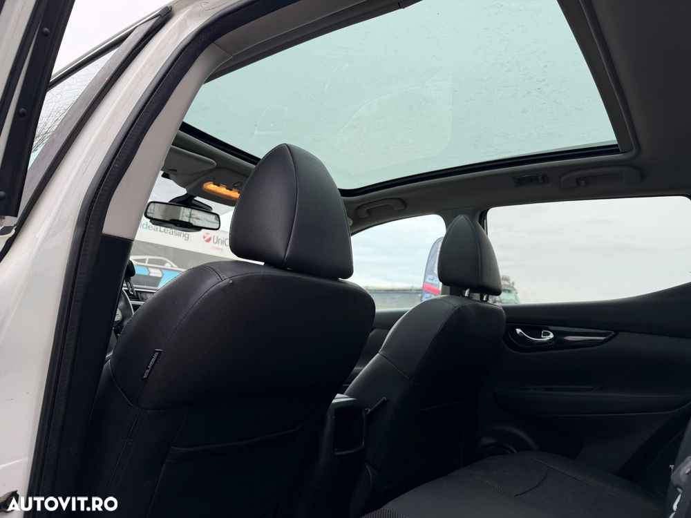 Nissan Qashqai 1.6 DCI TEKNA - 17