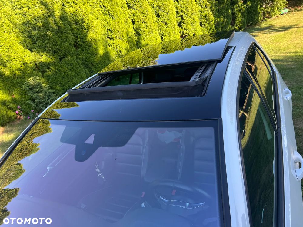 Volkswagen Golf - 9