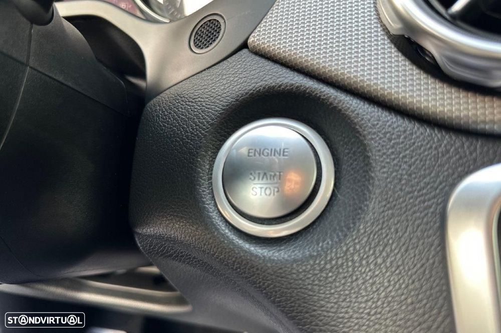 Mercedes-Benz GLA 200 d Urban Aut. - 15