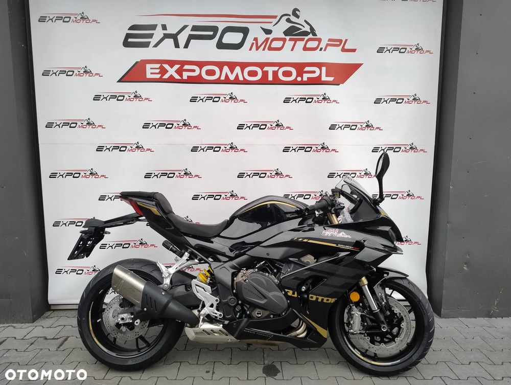 QJMOTOR SRK 800RR - 37