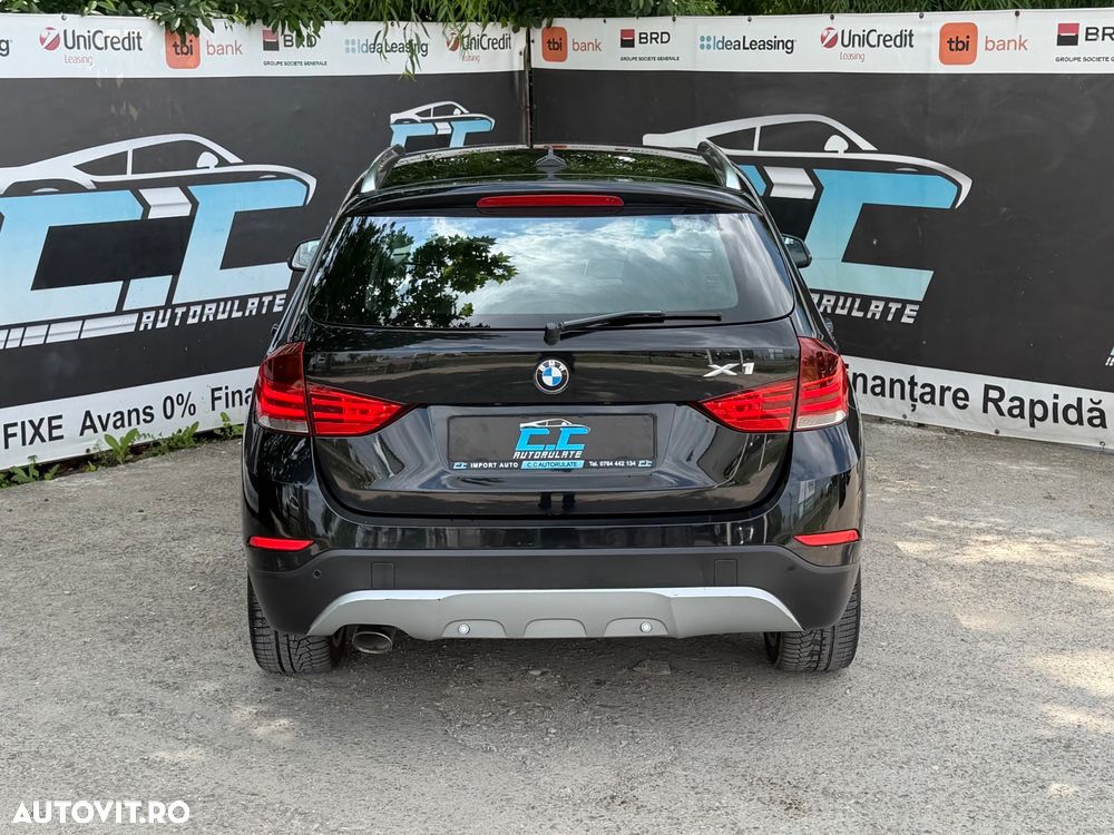 BMW X1 sDrive18d Aut. xLine - 32