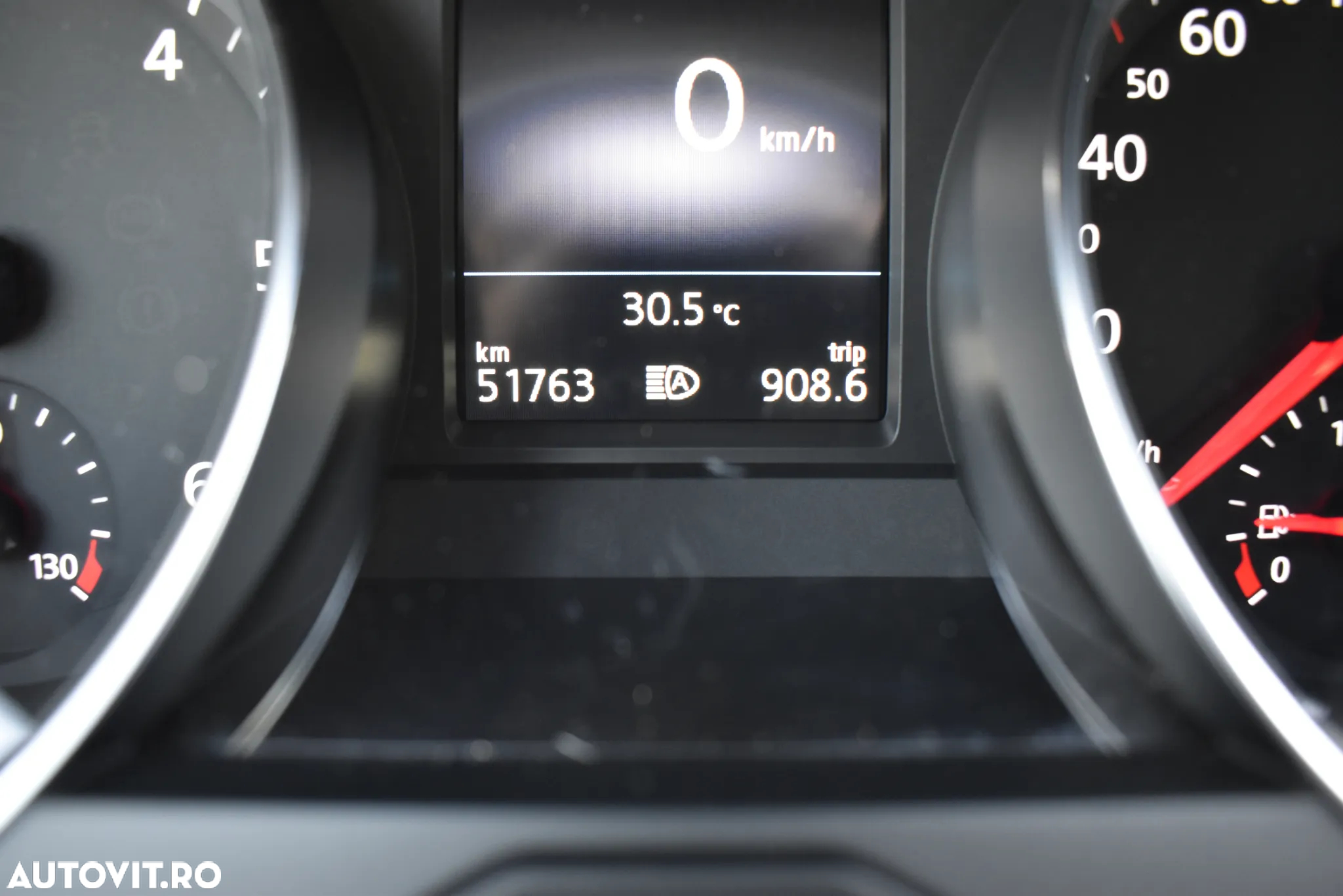 Volkswagen Passat 2.0 TDI DSG Highline - 15