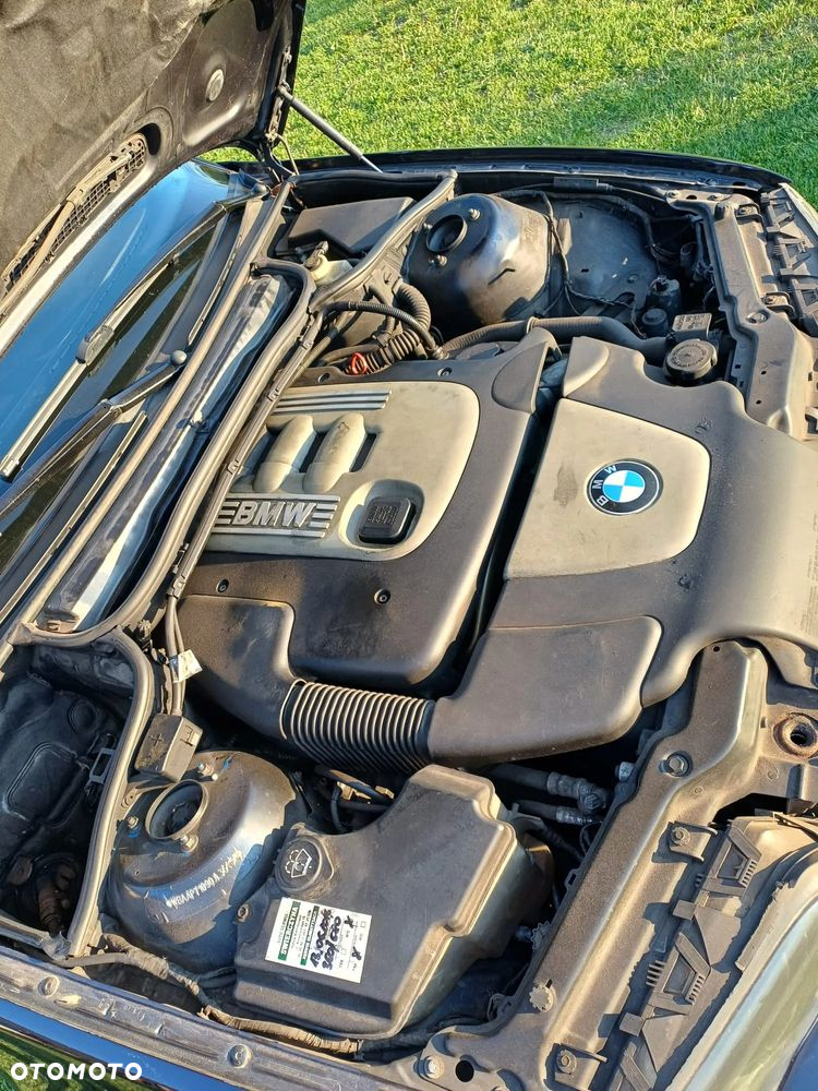 BMW Seria 3 320d - 4
