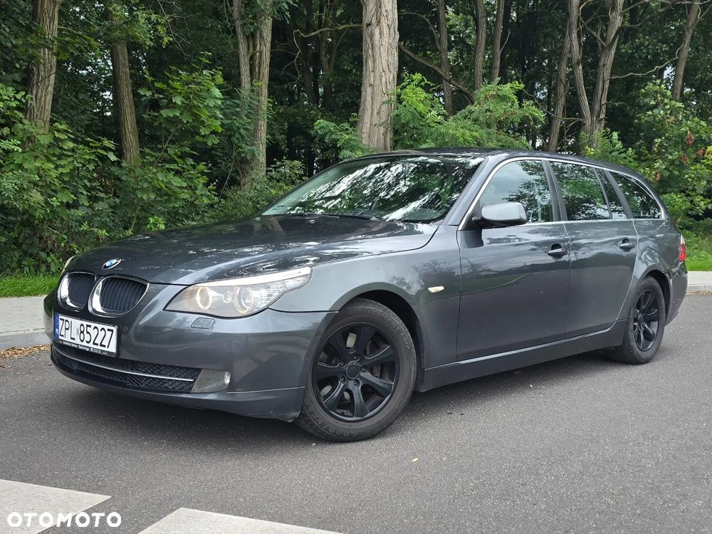 BMW Seria 5 520d Touring - 2