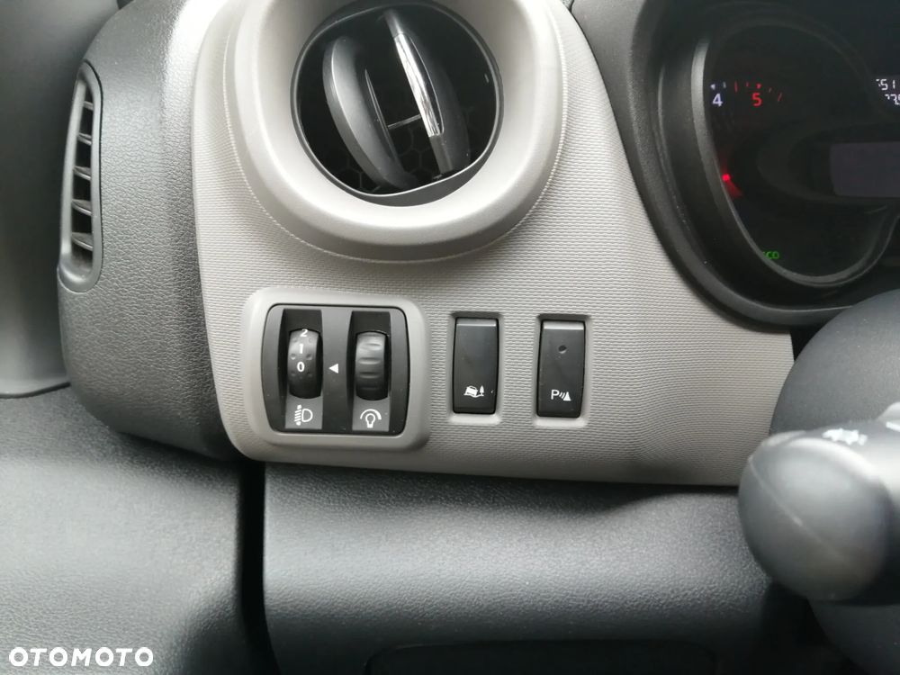 Renault Trafic Passenger 2,8t Pack Clim - 17