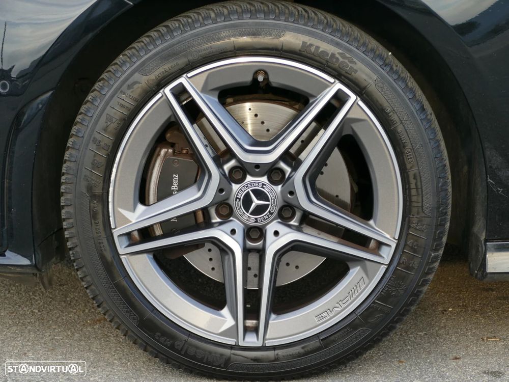 Mercedes-Benz CLA 250 e AMG Line - 5