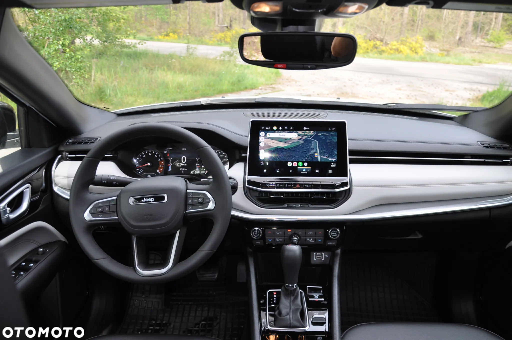 Jeep Compass - 11