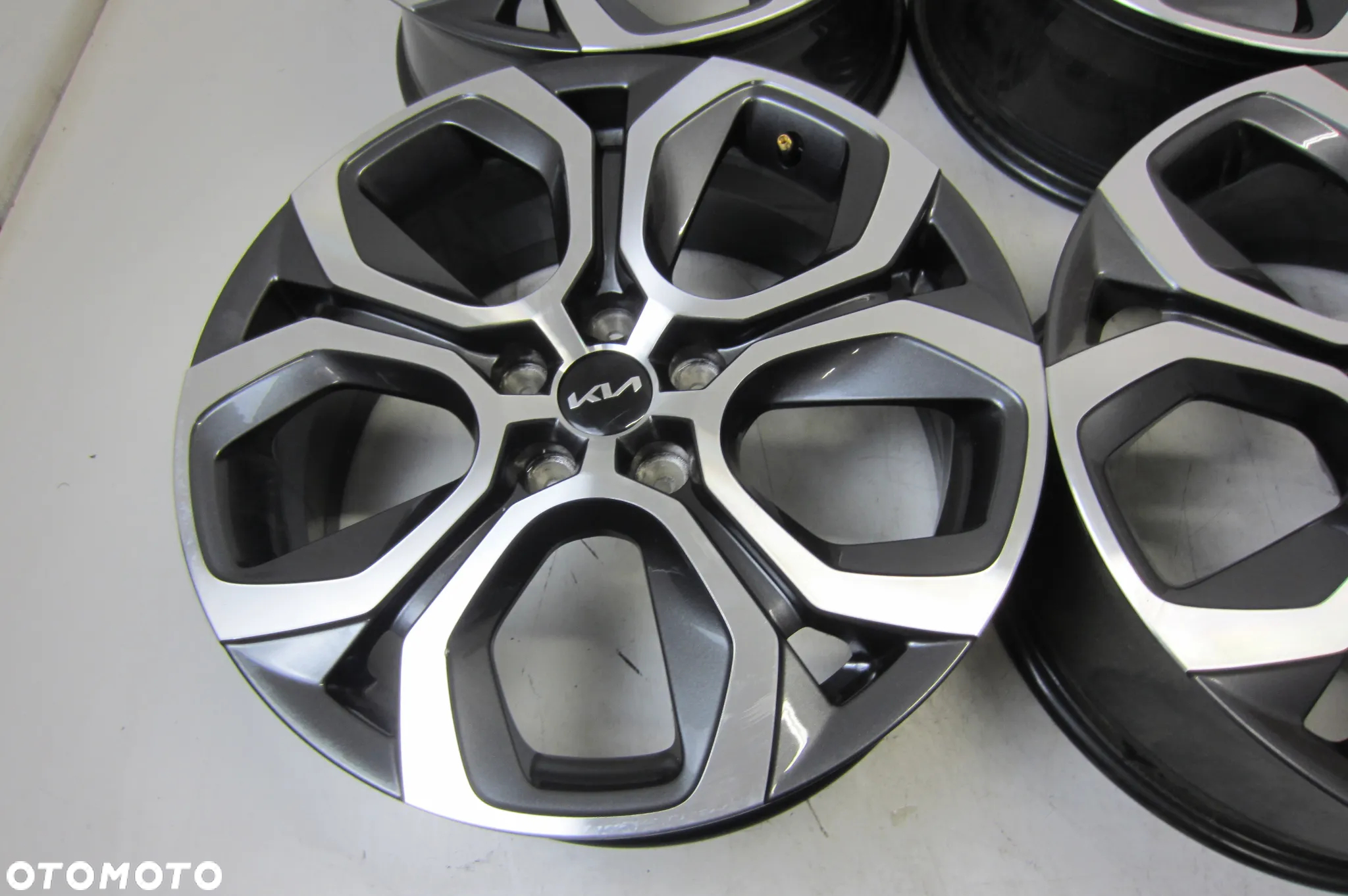 FELGI ALUMINIOWE 18 KIA SPORTAGE NIRO OPTIMA CARENS X CEED PROCEED CEED VENGA HYUNDAI - 6