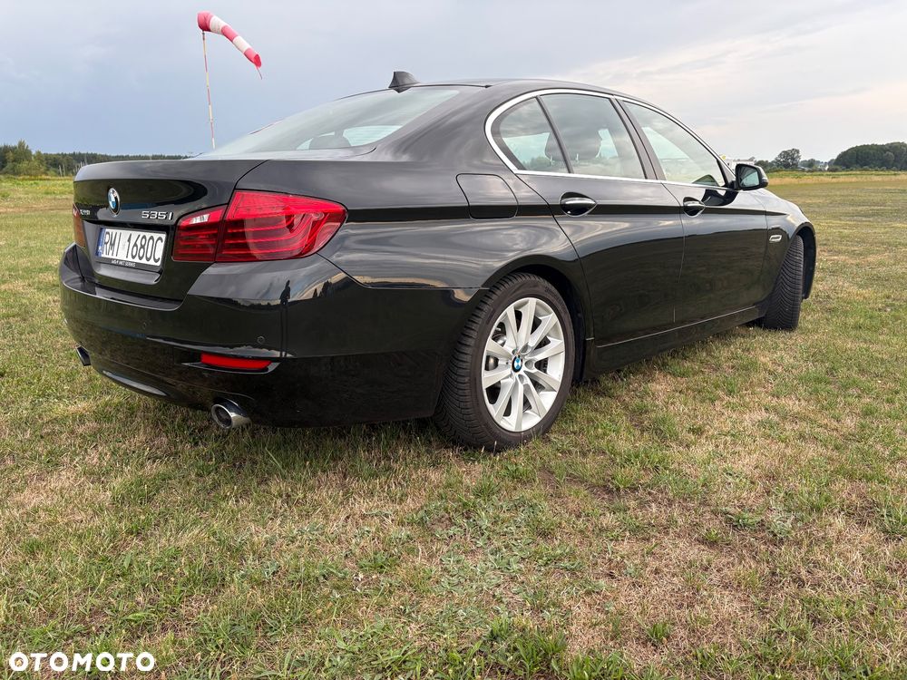 BMW Seria 5 535i xDrive Luxury Line - 10