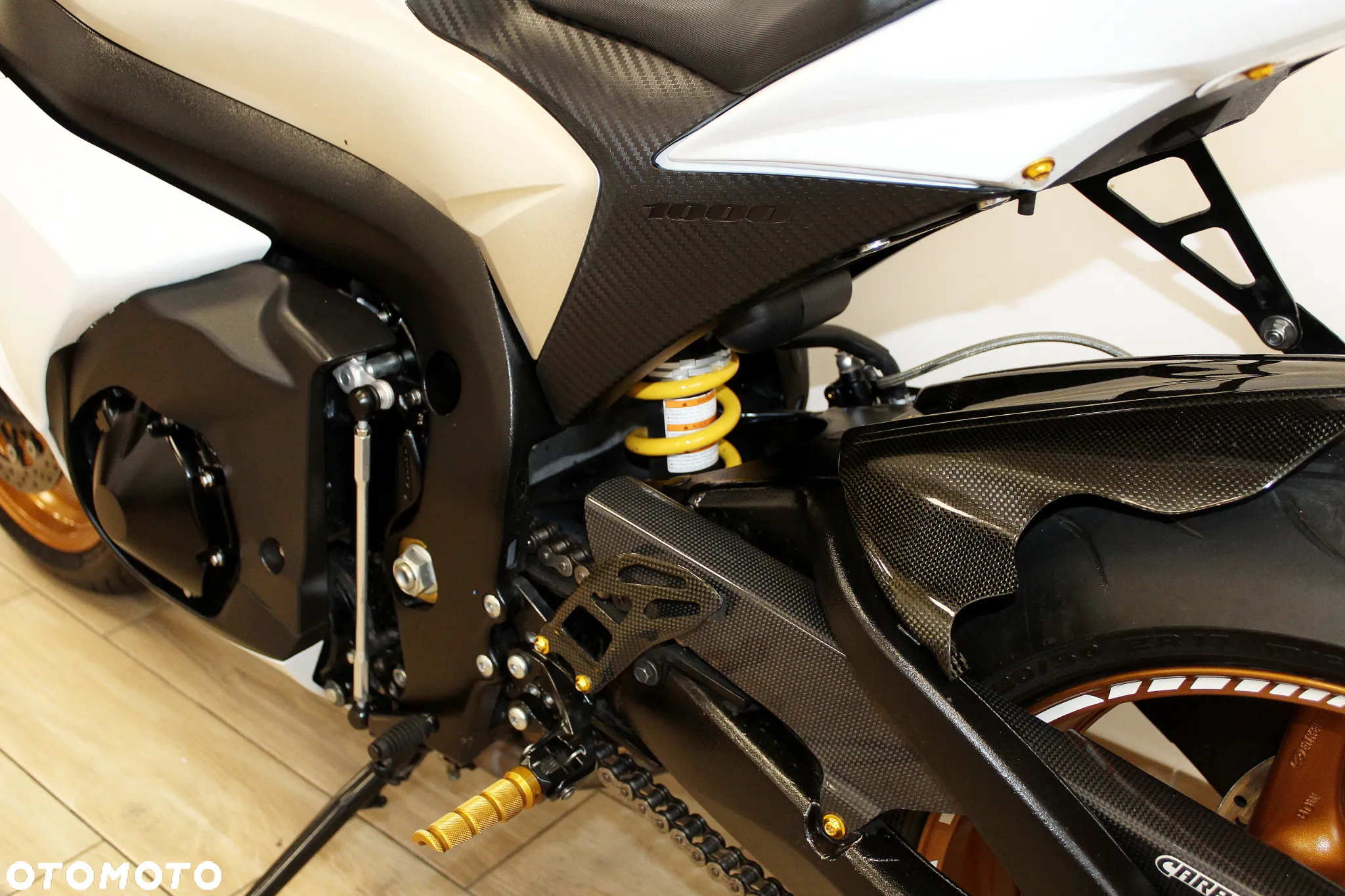 Suzuki GSX-R - 23