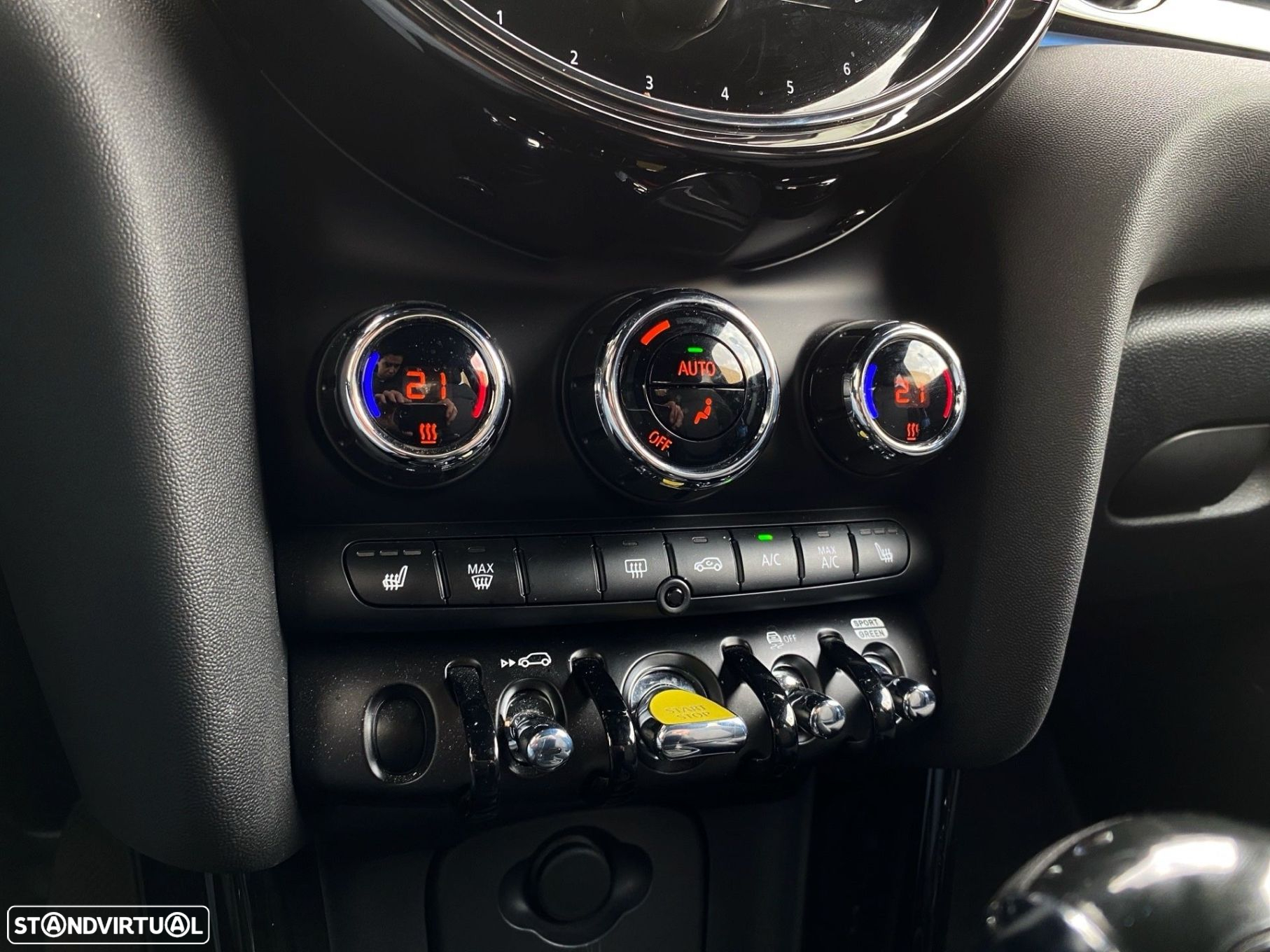 MINI 3 Portas Cooper SE Premium Extra Classic - 13