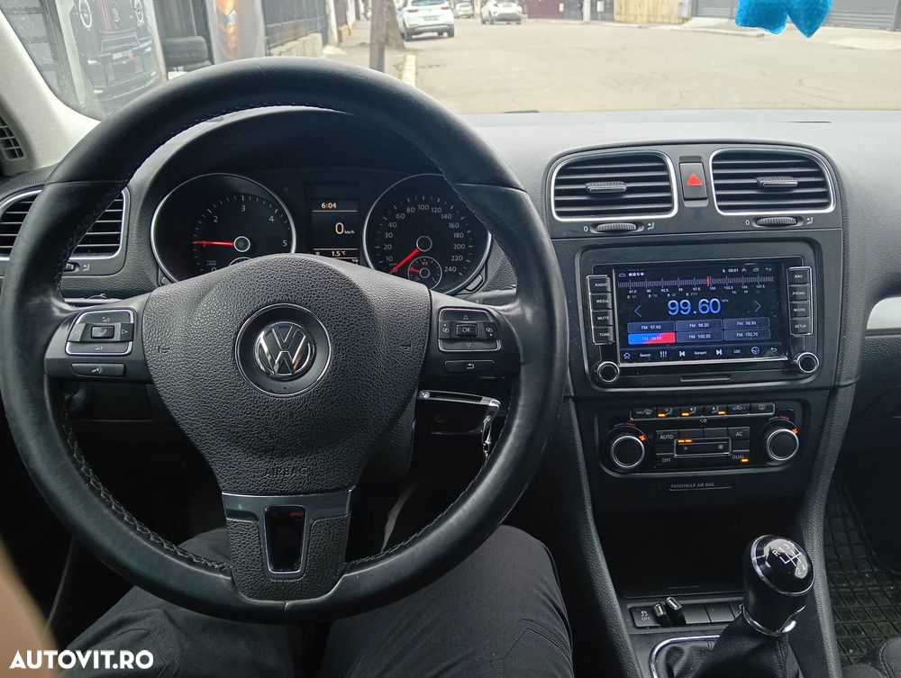 Volkswagen Golf 1.6 TDI DPF BlueMotion Technology Highline - 4