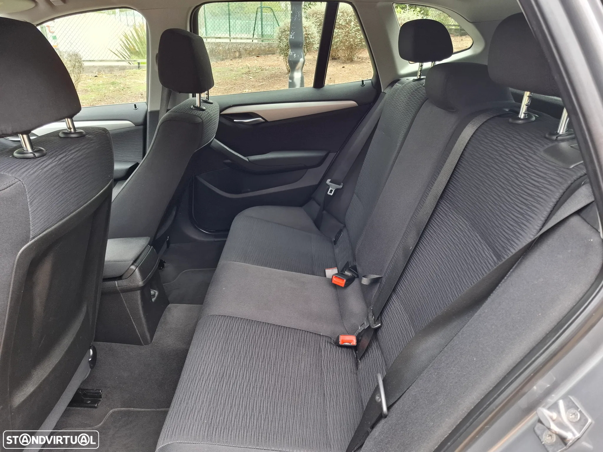BMW X1 18 d sDrive - 6