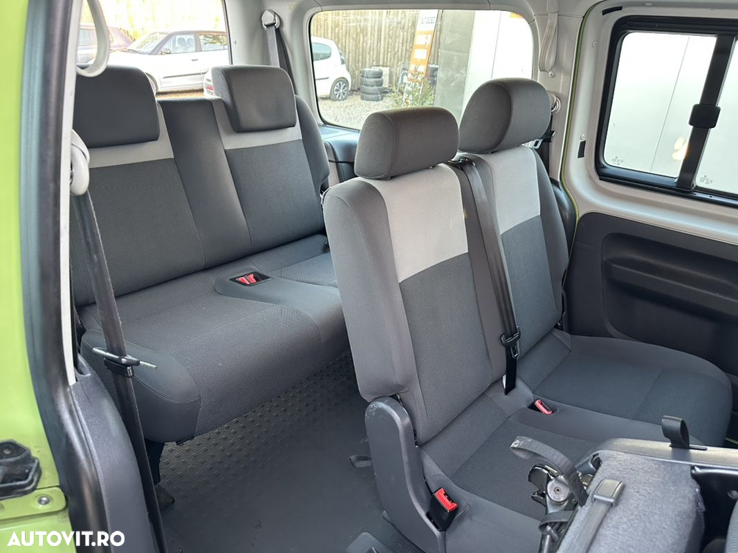 Volkswagen Caddy Maxi 1.6 TDI Trendline - 6