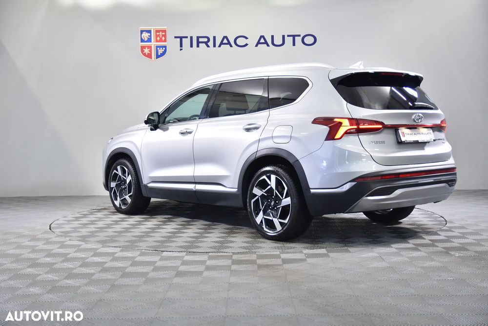 Hyundai Santa Fe - 3