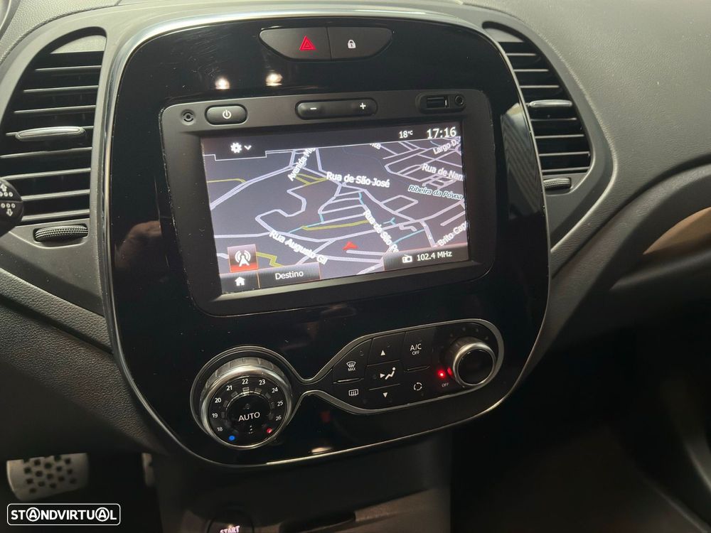 Renault Captur 1.2 TCe Exclusive EDC - 15