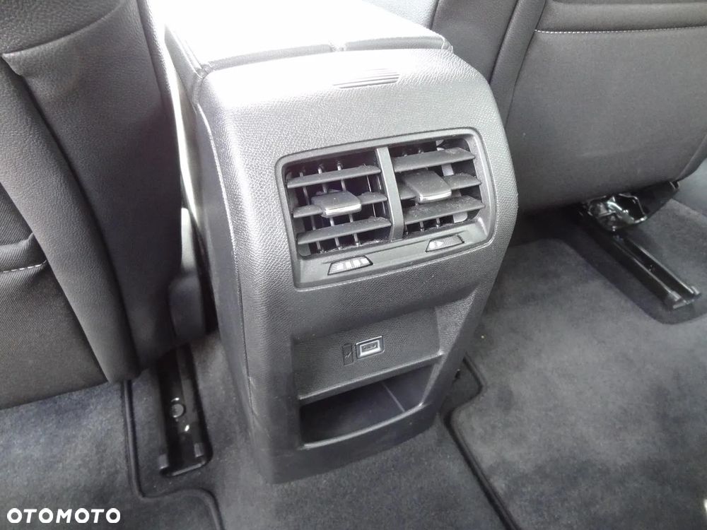 Opel Astra 1.5 D Automatik Elegance - 39