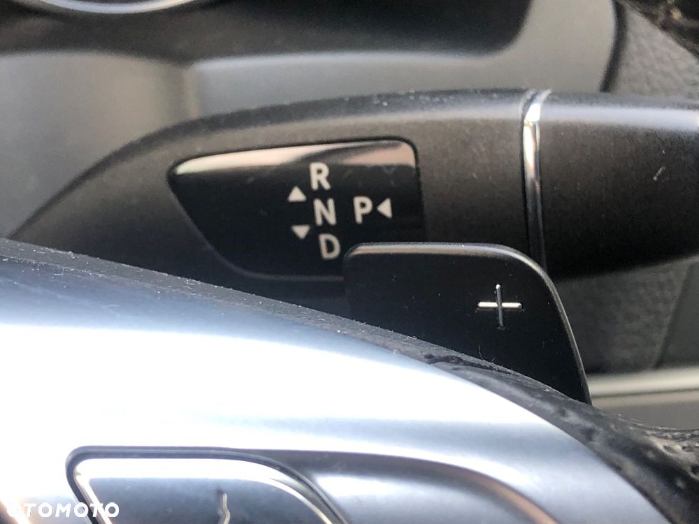 Mercedes-Benz Klasa E 250 Coupe 7G-TRONIC - 18