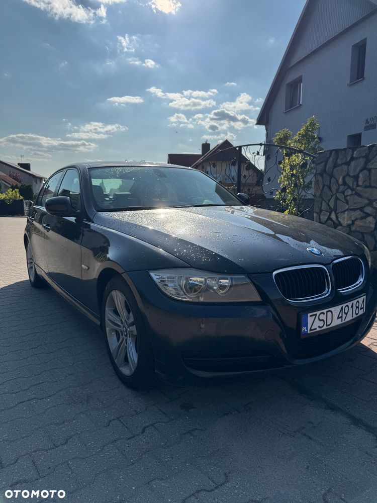 BMW Seria 3 316d - 1