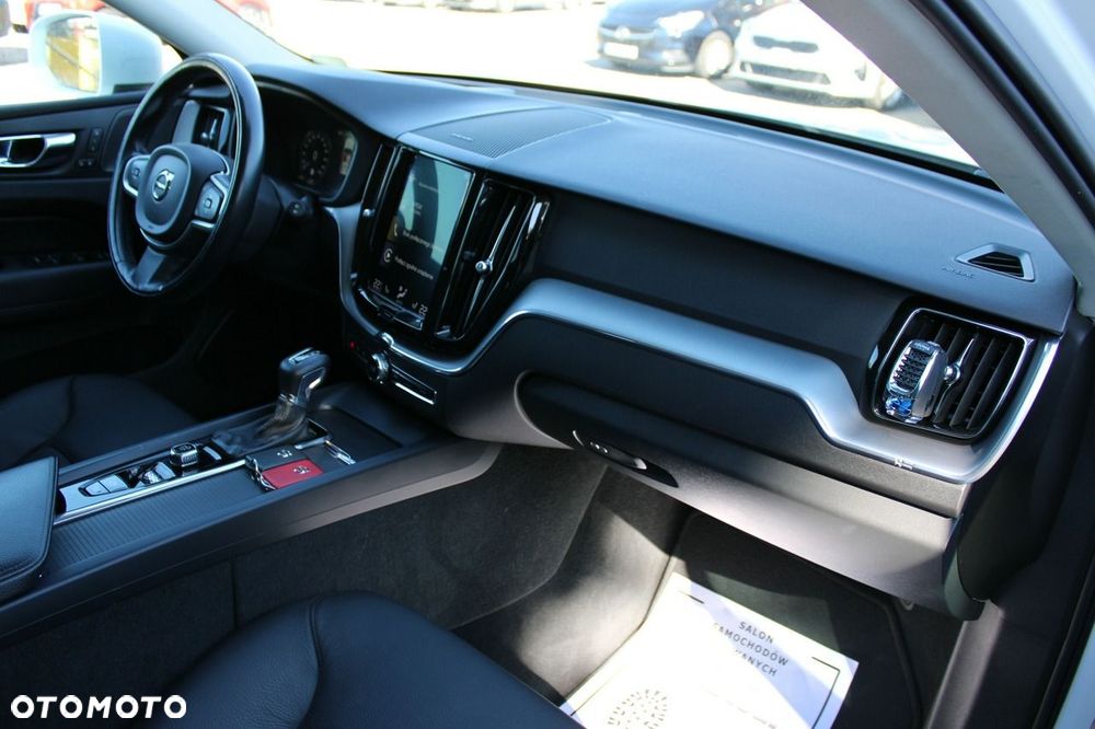 Volvo XC 60 - 30