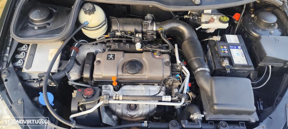 Peugeot 206 1.1 XR - 20