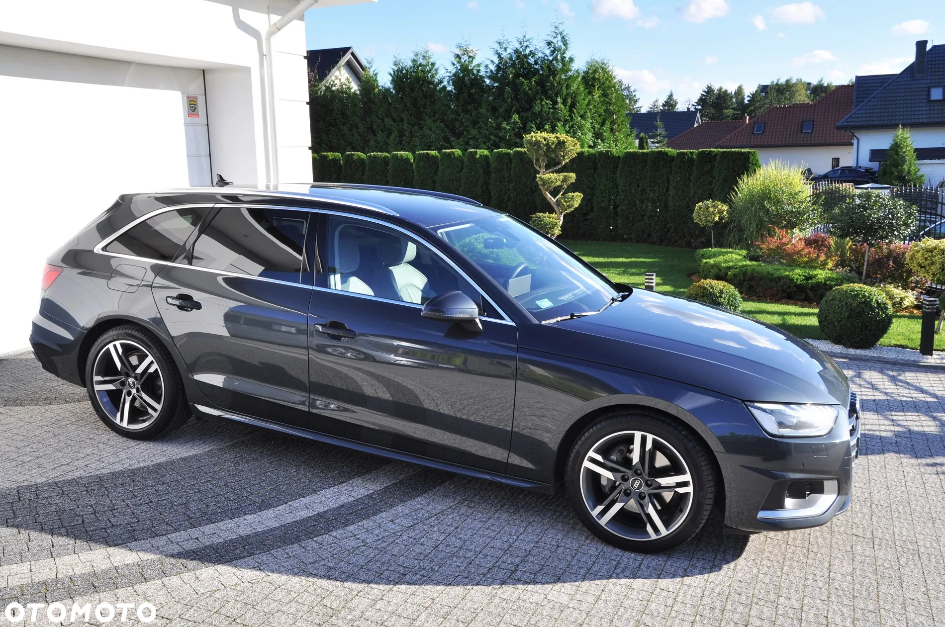 Audi A4 - 4