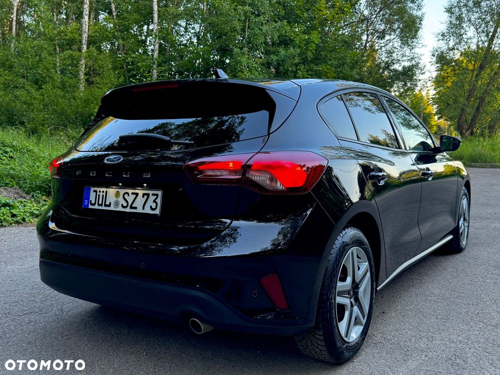 Ford Focus - 1