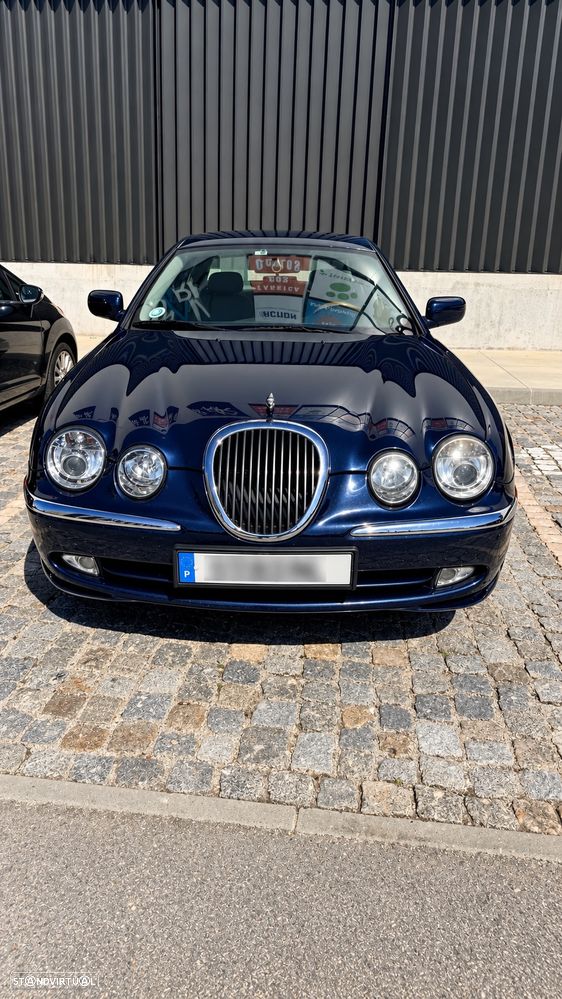 Jaguar S-Type 3.0 V6 Executive Auto. - 1