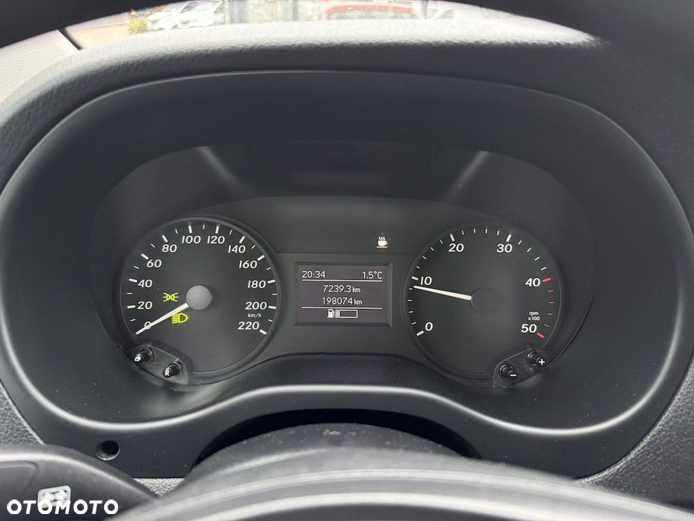 Mercedes-Benz Vito - 22