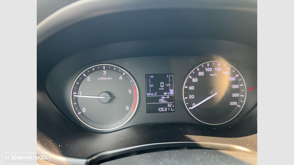 Hyundai i20 1.1 CRDi Access+Bluetooth — fotografia 15