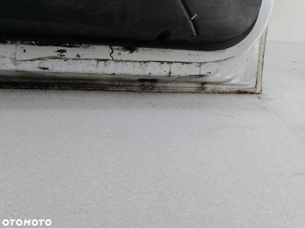 DRZWI LEWY PRZÓD DACIA DOKKER O389 - 14