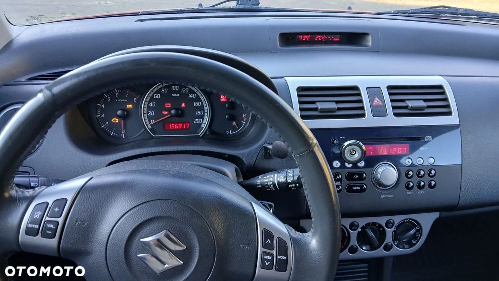 Suzuki Swift 1.5 Comfort - 6