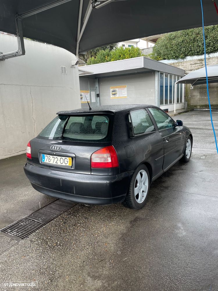 Audi A3 1.6 - 5