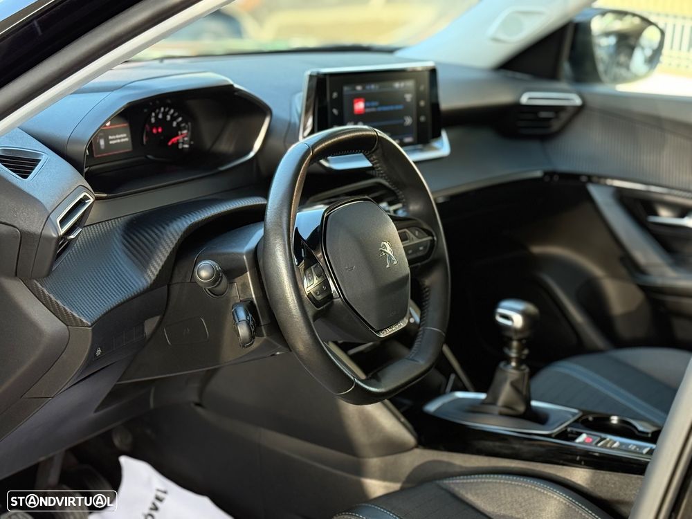 Peugeot 2008 - 7