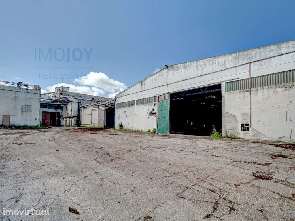 Espaçoso Armazém para Arrendamento no Montijo - Grande imagem: 2/20