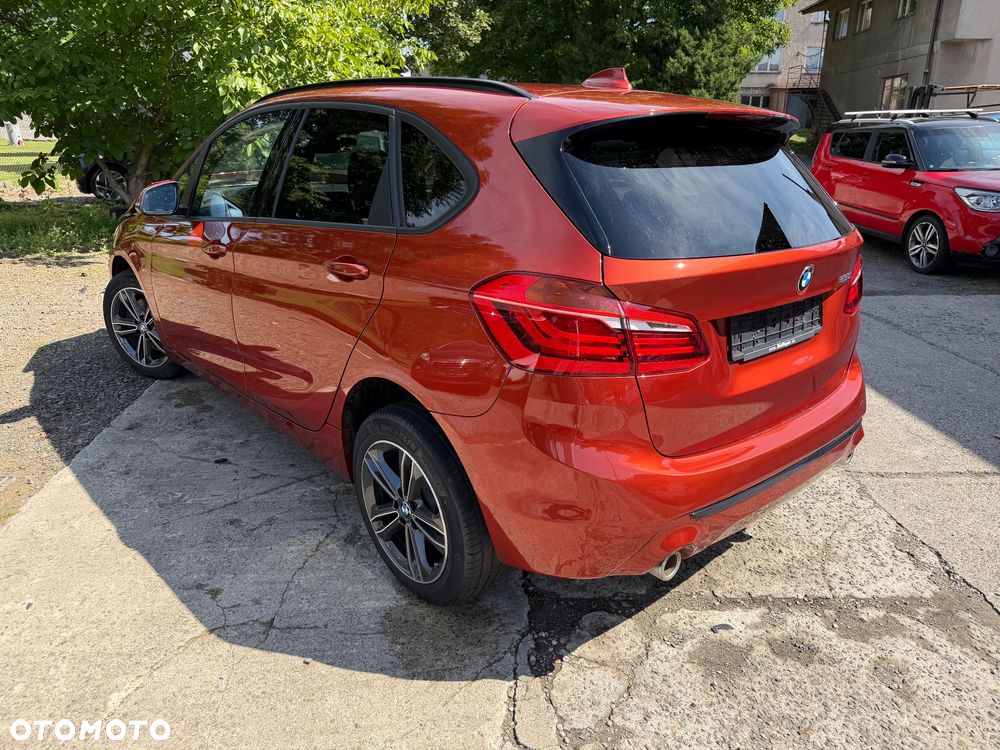 BMW Seria 2 220i Sport-Aut Sport Line - 2