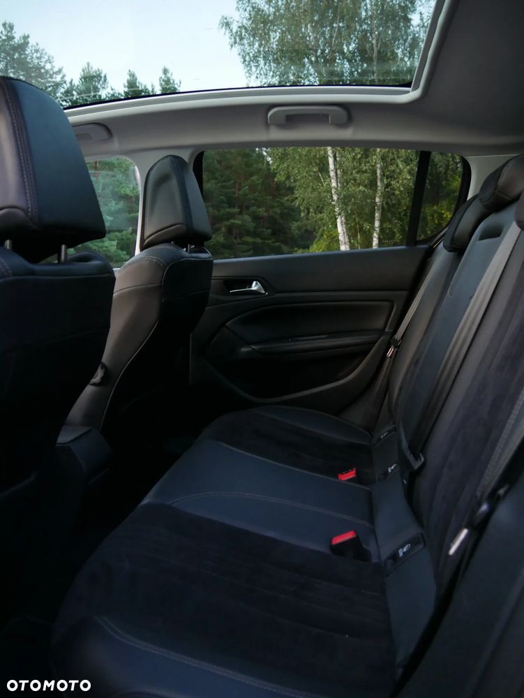 Peugeot 308 1.6 e-HDi Allure S&S - 34