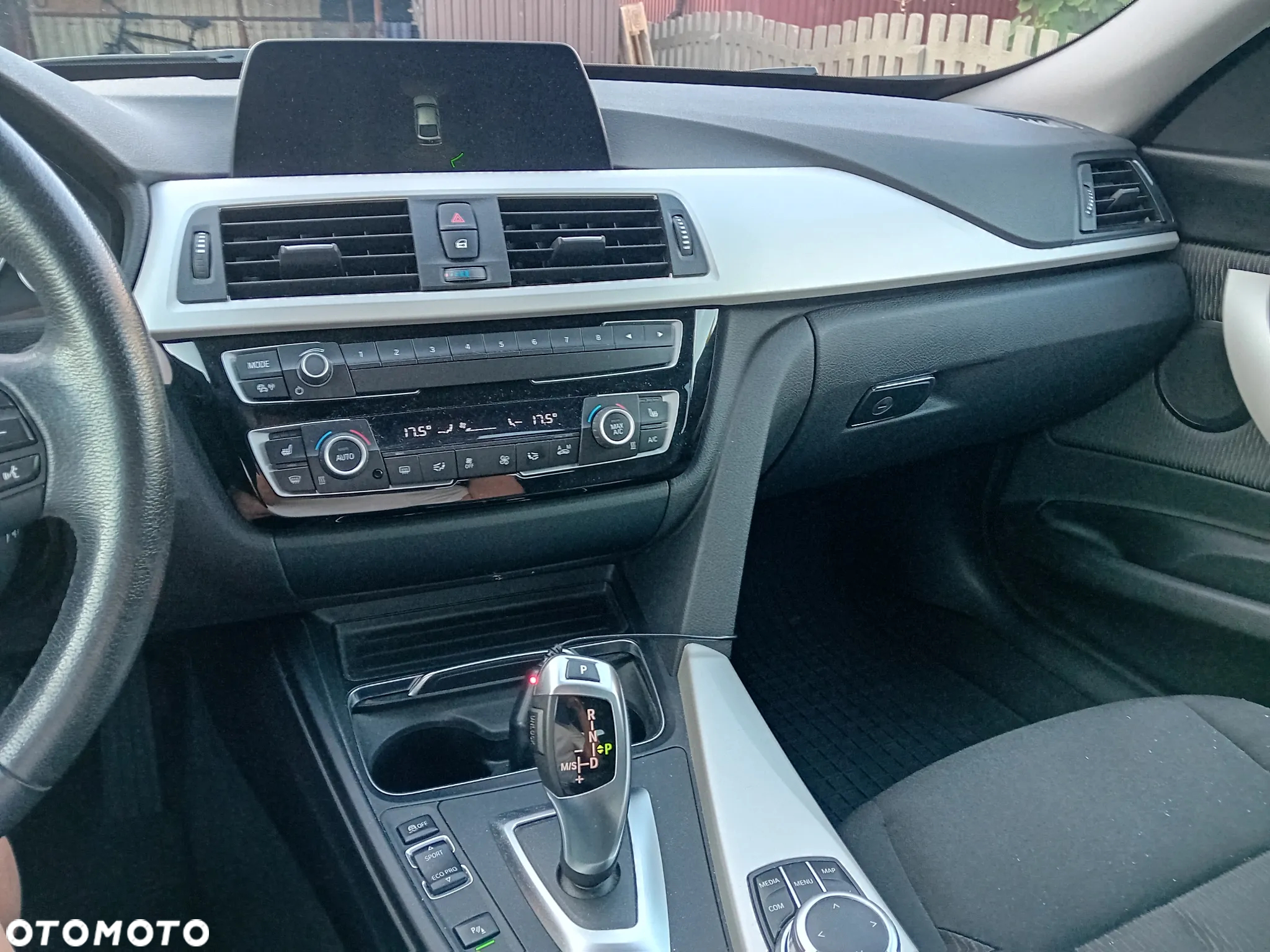 BMW 3GT 318d Advantage - 10