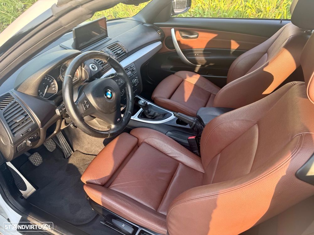 BMW 120 d Limited Edition Lifestyle c/ M Sport Pack - 7